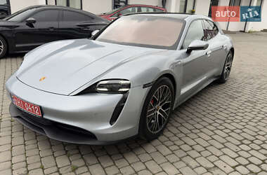 Універсал Porsche Taycan Cross Turismo 2023 в Луцьку