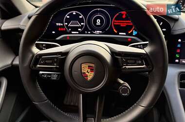 Универсал Porsche Taycan Cross Turismo 2023 в 