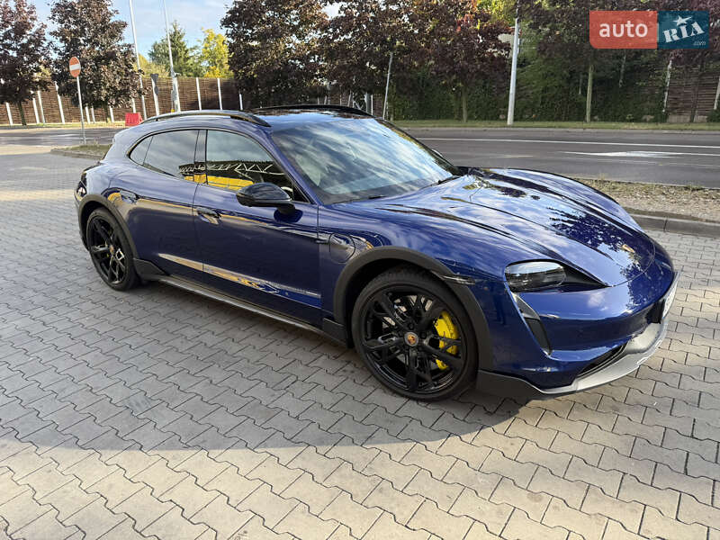 Универсал Porsche Taycan Cross Turismo 2022 в Киеве