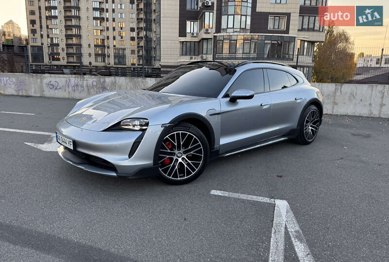 Седан Porsche Taycan Cross Turismo 2021 в Киеве фото Седан Porsche Taycan Cross Turismo 2021 в Киеве