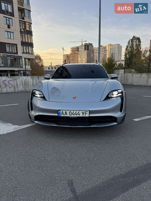 Седан Porsche Taycan Cross Turismo 2021 в Киеве фото 8 Седан Porsche Taycan Cross Turismo 2021 в Киеве