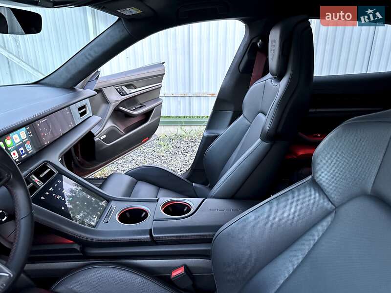 Універсал Porsche Taycan Cross Turismo 2021 в Києві