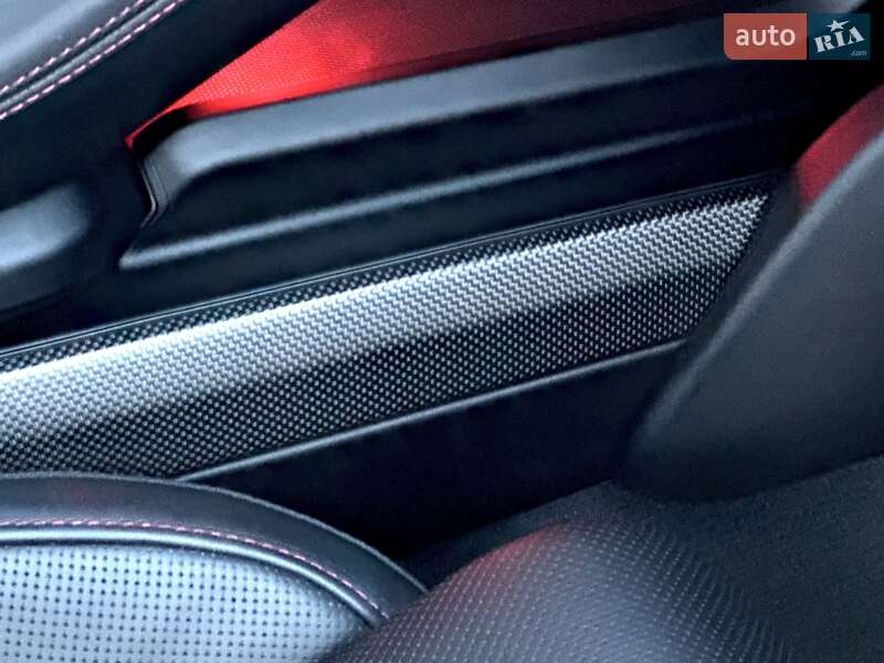 Універсал Porsche Taycan Cross Turismo 2021 в Києві