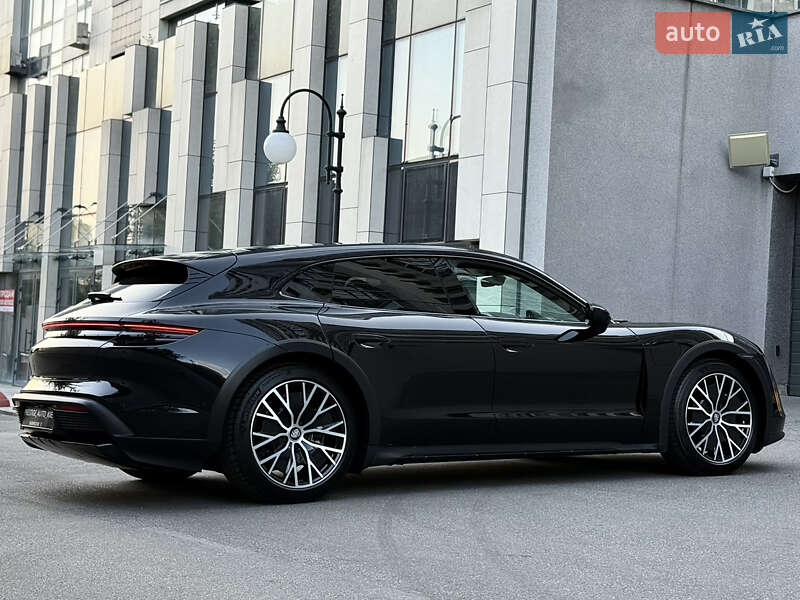 Універсал Porsche Taycan Cross Turismo 2023 в Києві