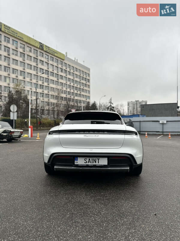 Универсал Porsche Taycan Cross Turismo 2021 в Киеве фото 6 Универсал Porsche Taycan Cross Turismo 2021 в Киеве