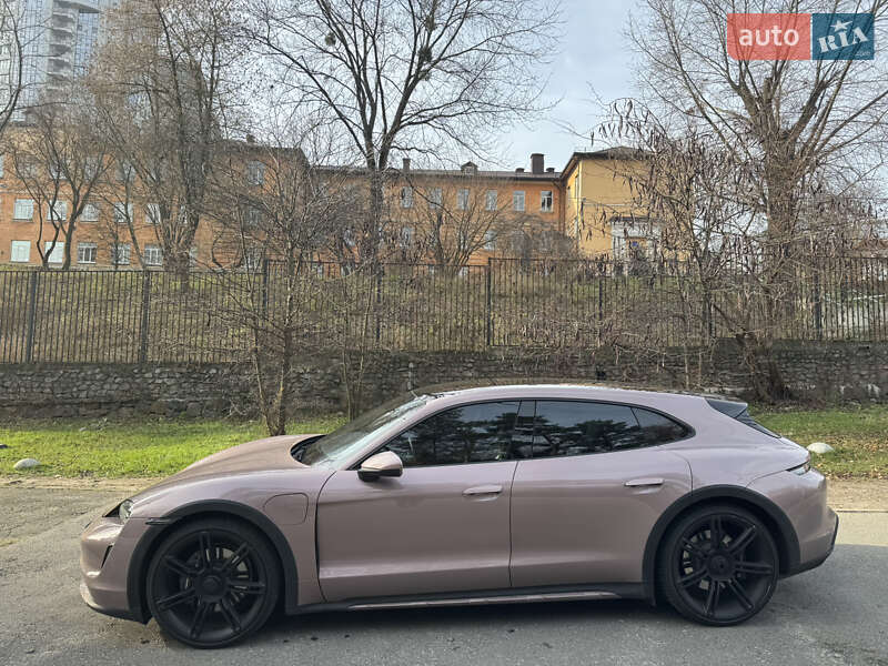 Универсал Porsche Taycan Cross Turismo 2021 в Киеве