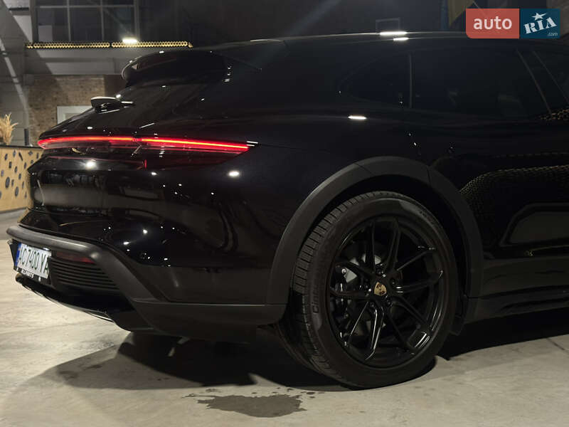 Универсал Porsche Taycan Cross Turismo 2021 в Луцке