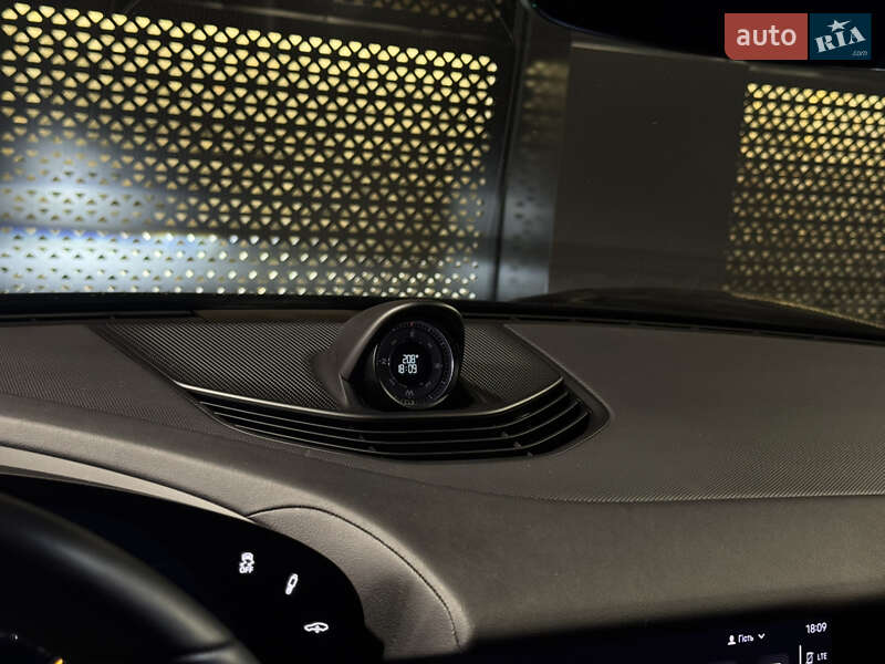 Универсал Porsche Taycan Cross Turismo 2021 в Луцке