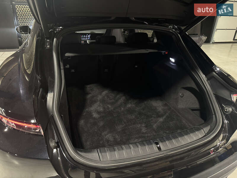 Универсал Porsche Taycan Cross Turismo 2021 в Луцке