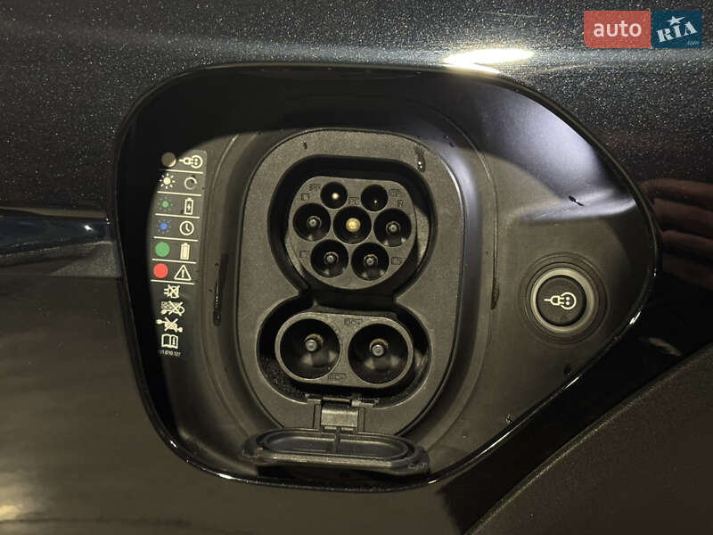 Универсал Porsche Taycan Cross Turismo 2021 в Луцке