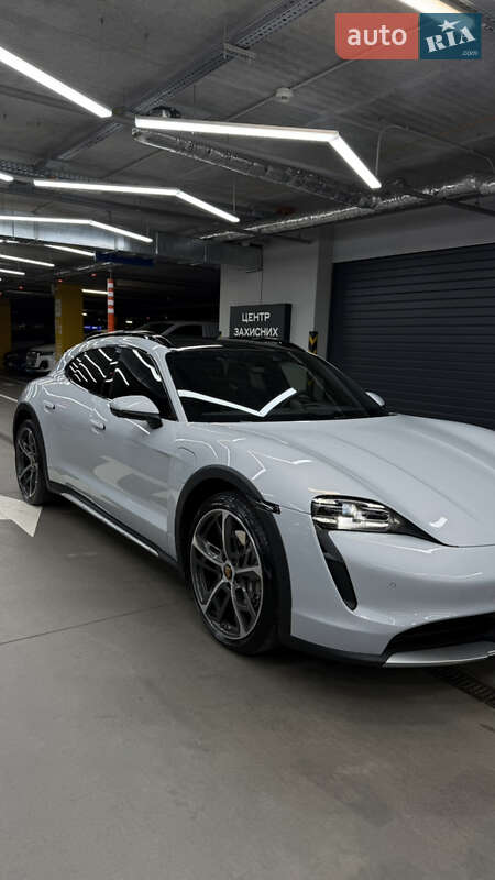 Универсал Porsche Taycan Cross Turismo 2022 в Киеве фото 5 Универсал Porsche Taycan Cross Turismo 2022 в Киеве