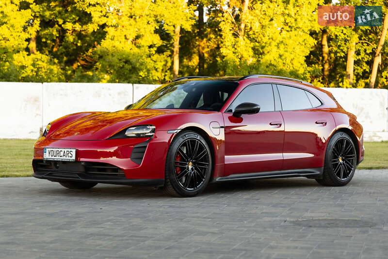 Porsche Taycan Sport Turismo 2023