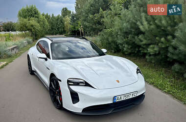 Универсал Porsche Taycan Sport Turismo 2022 в Киеве