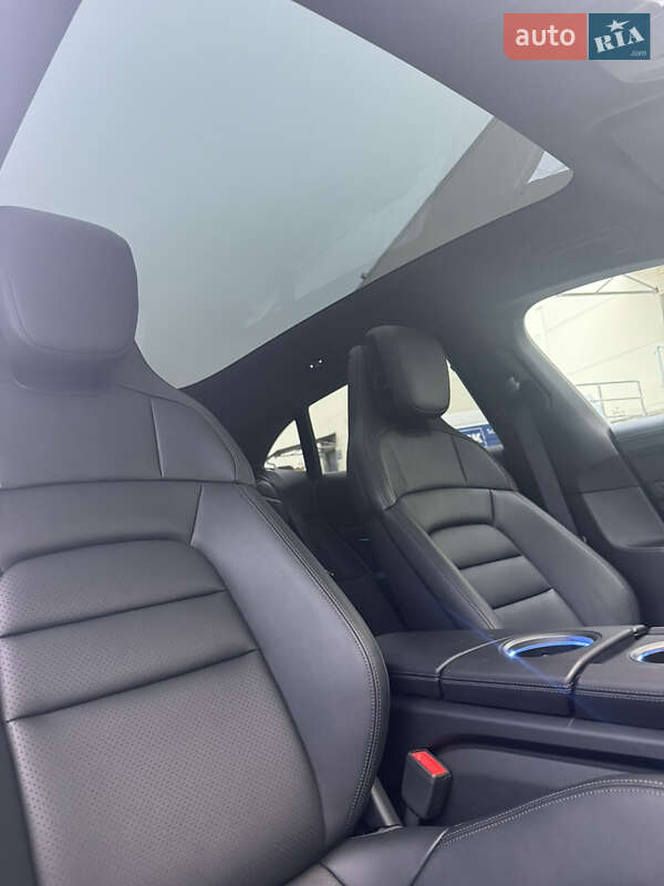 Универсал Porsche Taycan Sport Turismo 2024 в Львове фото 7 Универсал Porsche Taycan Sport Turismo 2024 в Львове