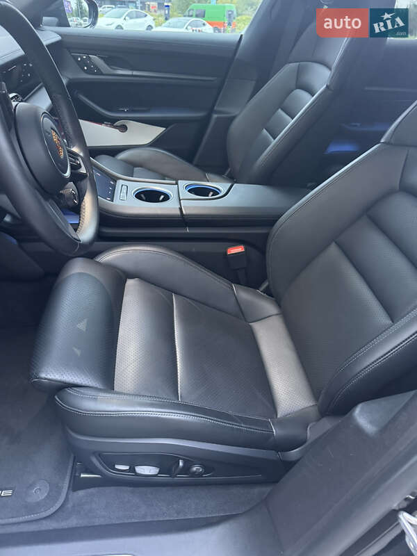 Универсал Porsche Taycan Sport Turismo 2024 в Львове фото 15 Универсал Porsche Taycan Sport Turismo 2024 в Львове