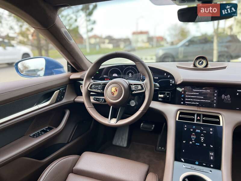 Седан Porsche Taycan 2021 в Одессе