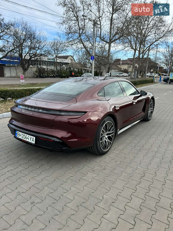 Седан Porsche Taycan 2021 в Одессе