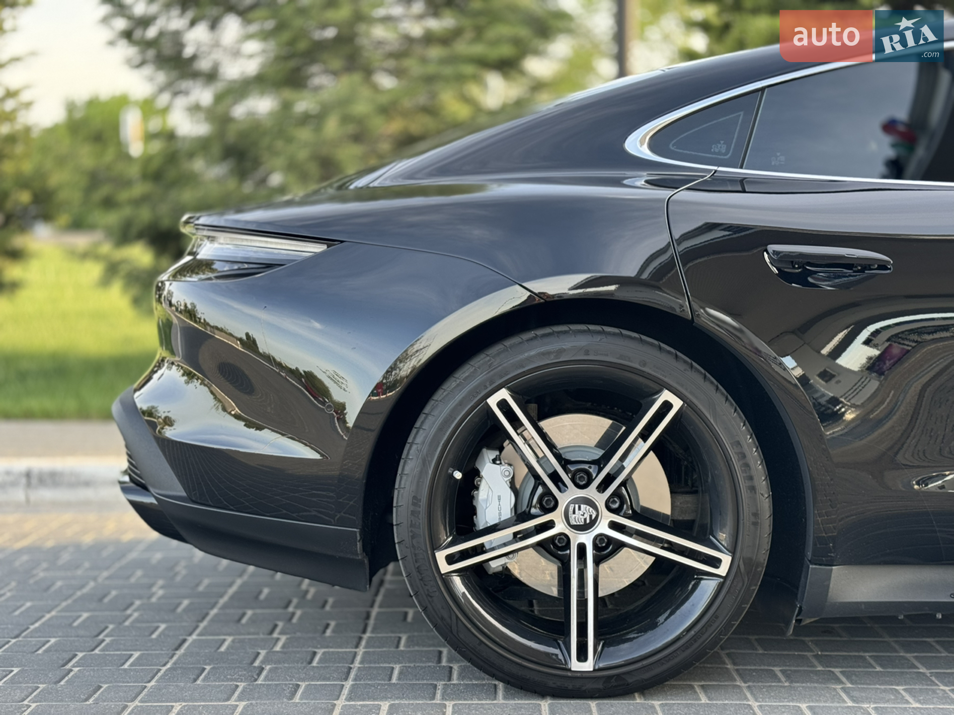 2020 Porsche Taycan - мініатюра 22