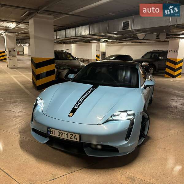 Седан Porsche Taycan 2020 в Полтаве