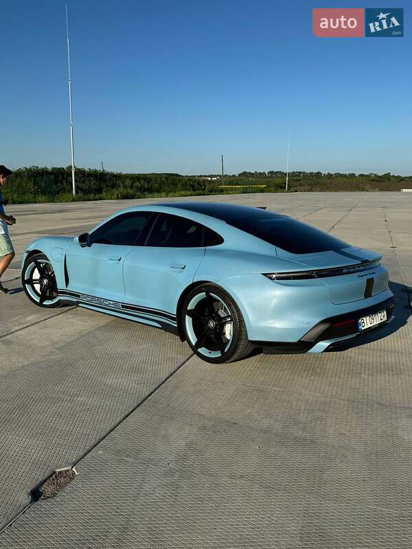 Седан Porsche Taycan 2020 в Полтаве