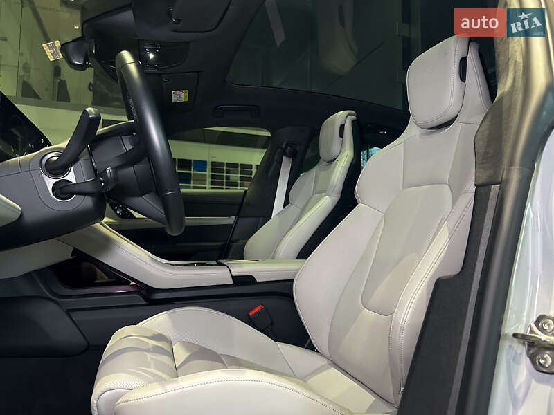 Седан Porsche Taycan 2021 в Одессе