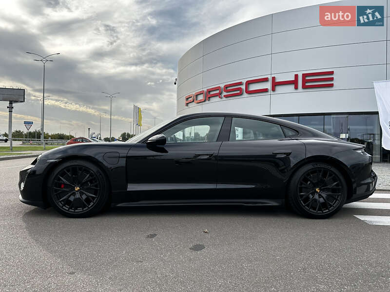 Седан Porsche Taycan 2022 в Львові