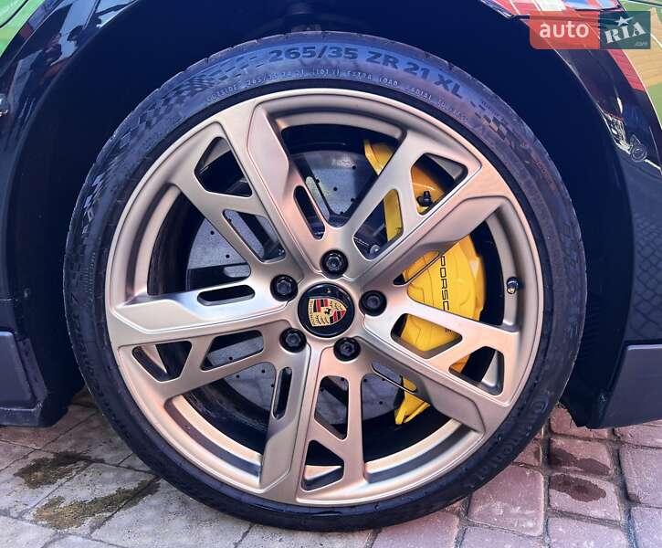 Седан Porsche Taycan 2021 в Львове фото 6 Седан Porsche Taycan 2021 в Львове