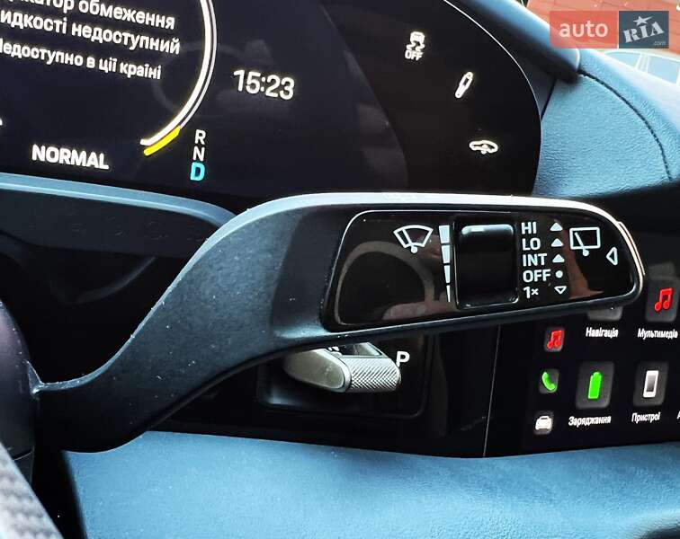 Седан Porsche Taycan 2021 в Львове фото 33 Седан Porsche Taycan 2021 в Львове