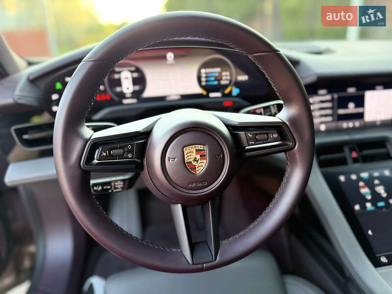 Седан Porsche Taycan 2022 в Ровно фото 14 Седан Porsche Taycan 2022 в Ровно