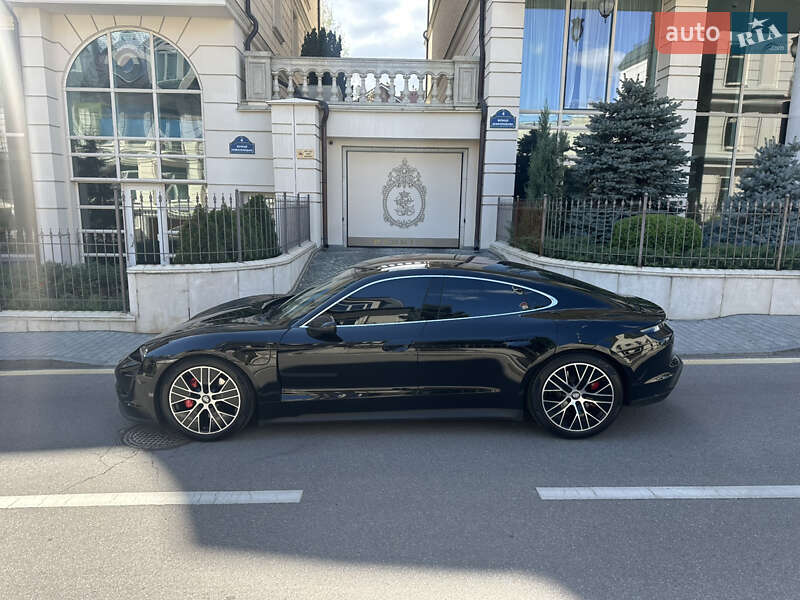 Седан Porsche Taycan 2022 в Киеве фото 14 Седан Porsche Taycan 2022 в Киеве