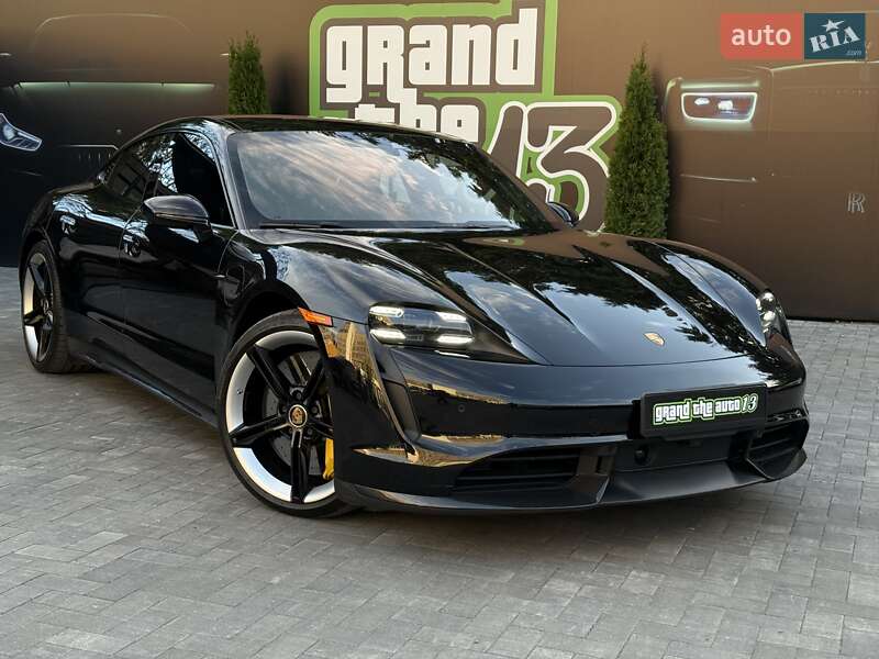 Седан Porsche Taycan 2019 в Киеве