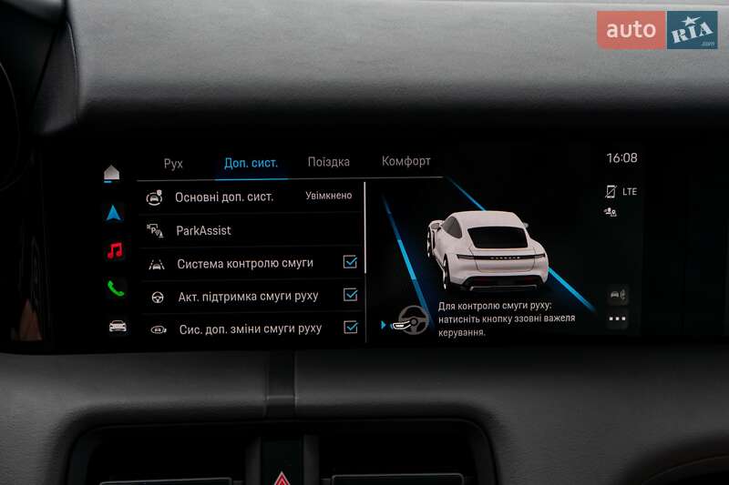 Седан Porsche Taycan 2021 в Києві