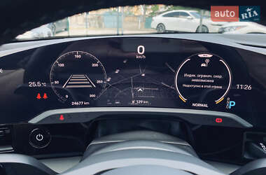 Седан Porsche Taycan 2021 в 