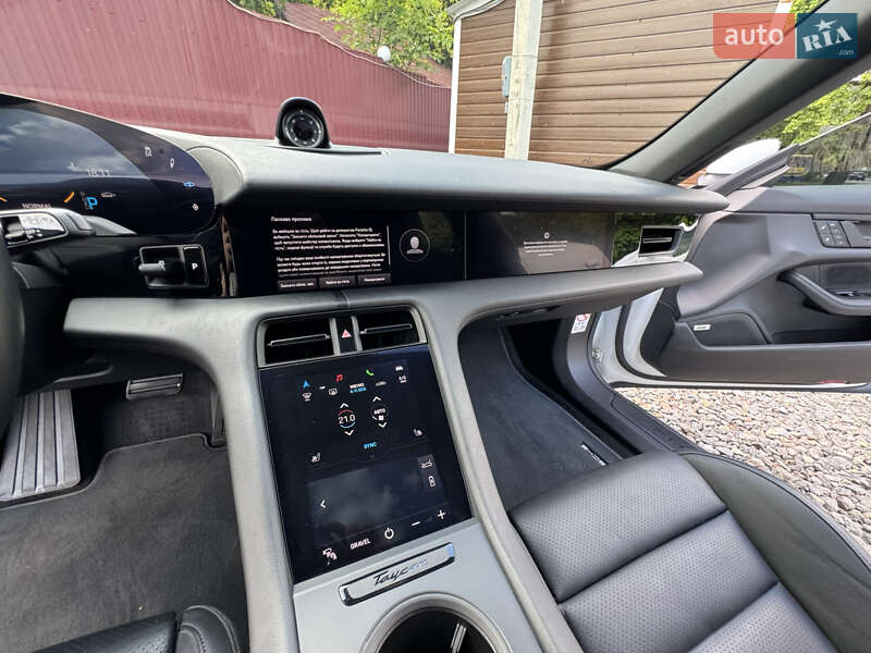 Седан Porsche Taycan 2021 в Трускавце