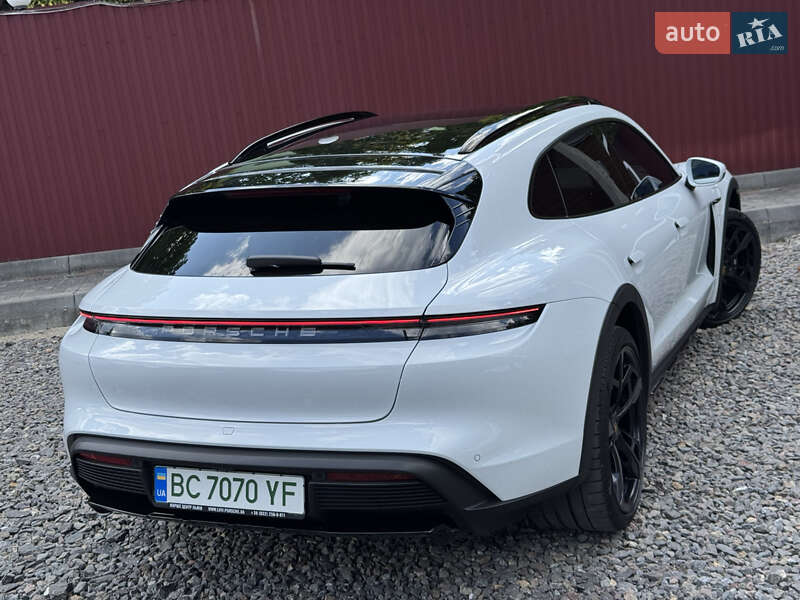 Седан Porsche Taycan 2021 в Трускавце