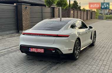 Седан Porsche Taycan 2021 в Луцьку