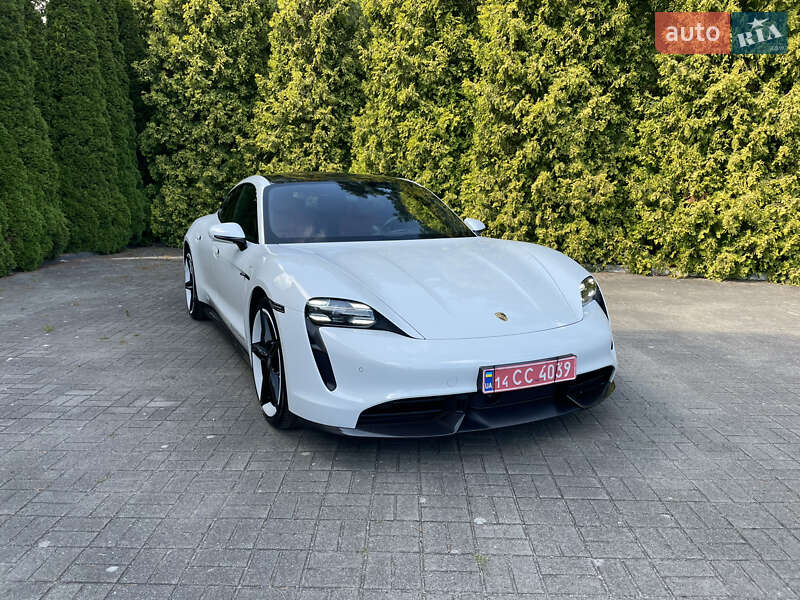 Седан Porsche Taycan 2020 в Львове