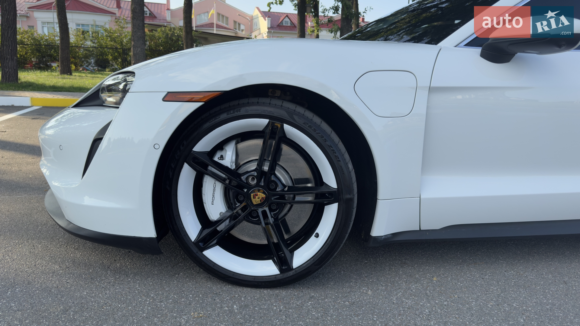 2022 Porsche Taycan - мініатюра 5