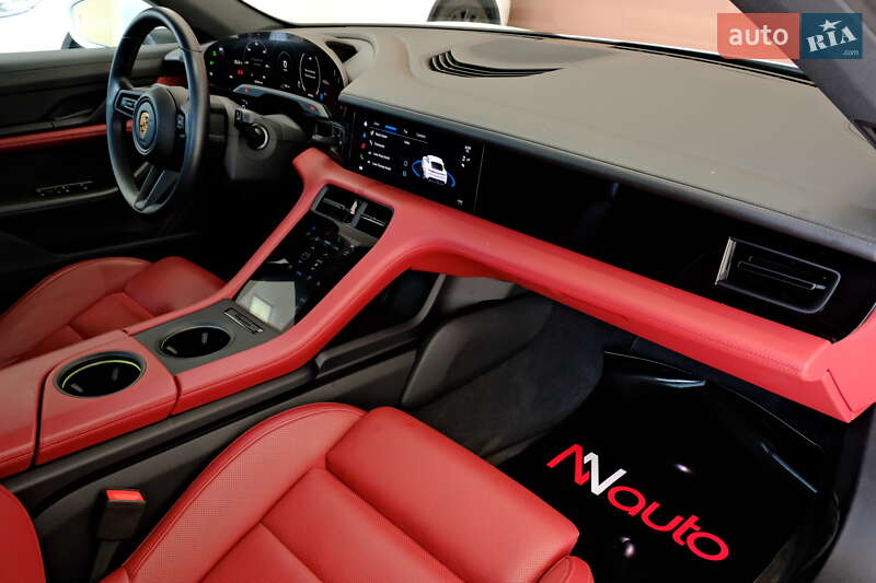 Седан Porsche Taycan 2022 в Одессе