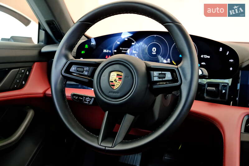 Седан Porsche Taycan 2022 в Одессе