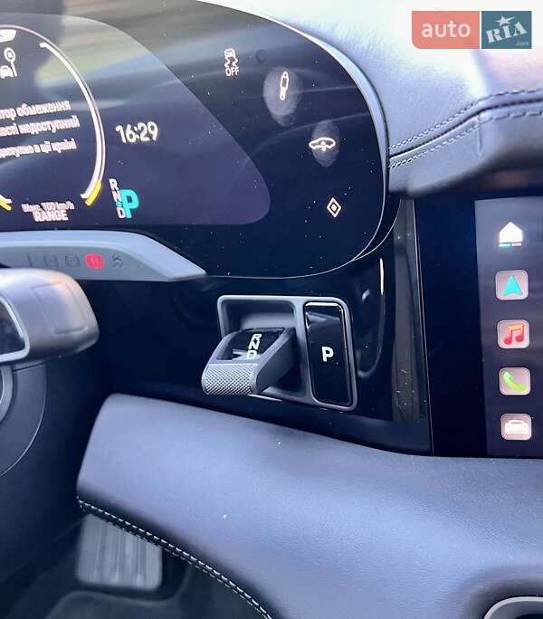 Седан Porsche Taycan 2020 в Киеве фото 54 Седан Porsche Taycan 2020 в Киеве