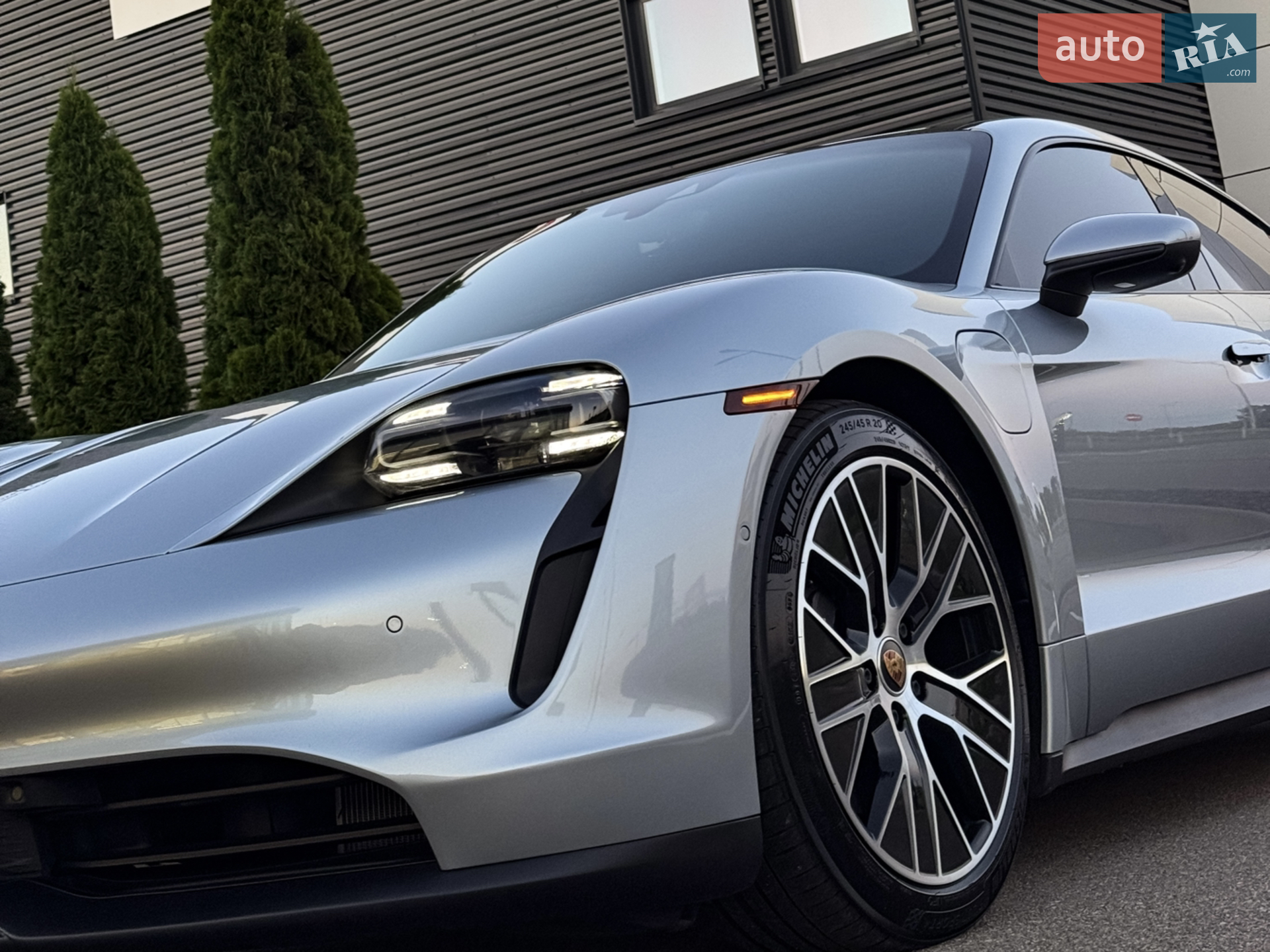 2021 Porsche Taycan - мініатюра 19