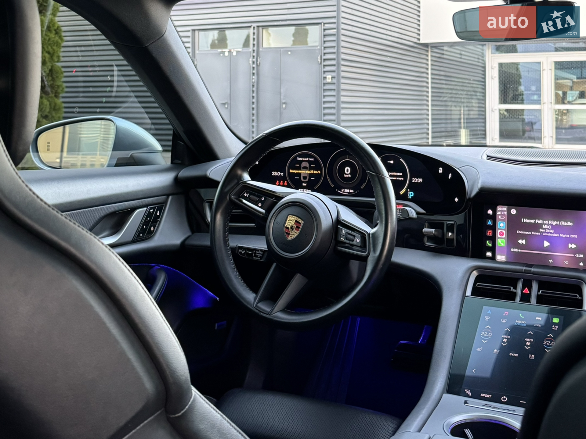 2021 Porsche Taycan - мініатюра 21