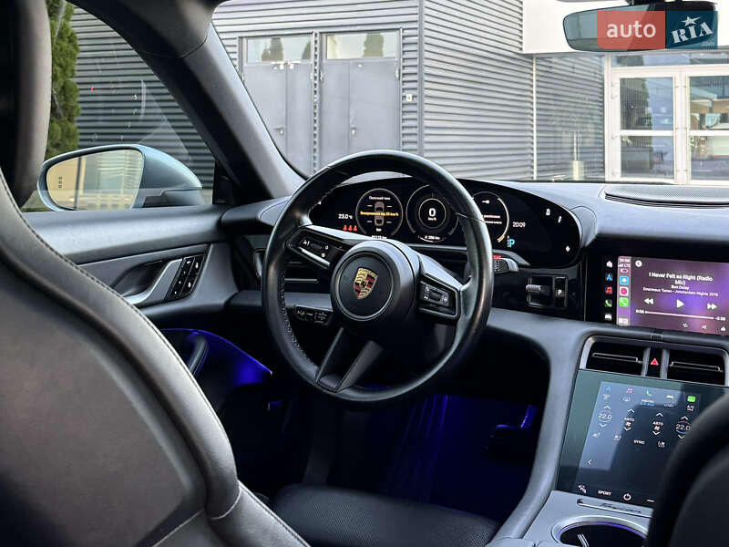 Седан Porsche Taycan 2021 в Киеве фото 24 Седан Porsche Taycan 2021 в Киеве