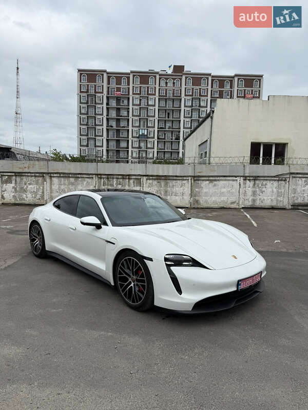 Седан Porsche Taycan 2020 в Луцке