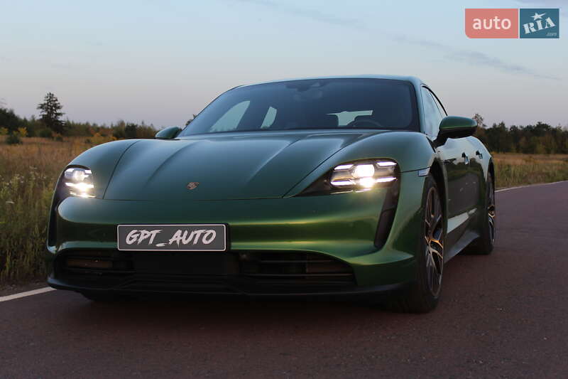 Porsche Taycan 2020
