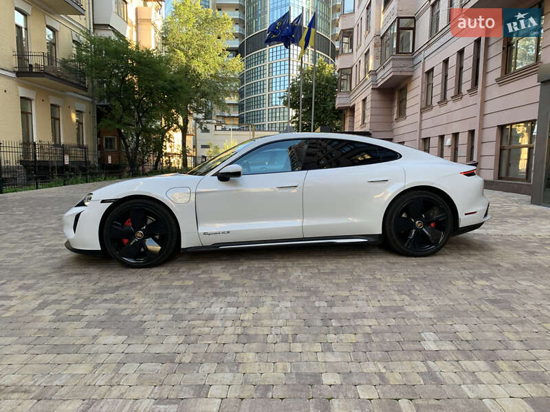 Седан Porsche Taycan 2021 в Киеве фото 3 Седан Porsche Taycan 2021 в Киеве