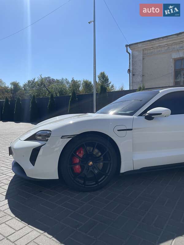 Седан Porsche Taycan 2023 в Киеве фото 9 Седан Porsche Taycan 2023 в Киеве