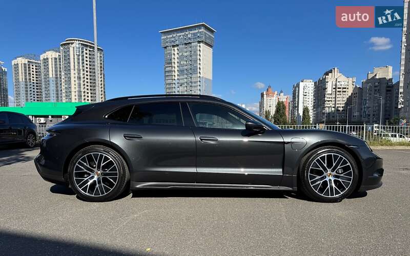Універсал Porsche Taycan 2024 в Києві фото 7 Універсал Porsche Taycan 2024 в Києві