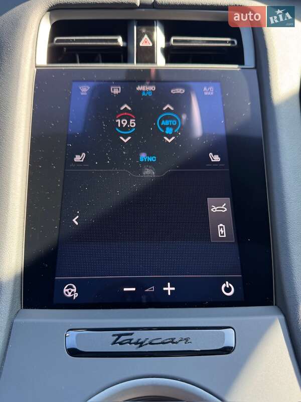 Універсал Porsche Taycan 2024 в Києві фото 44 Універсал Porsche Taycan 2024 в Києві
